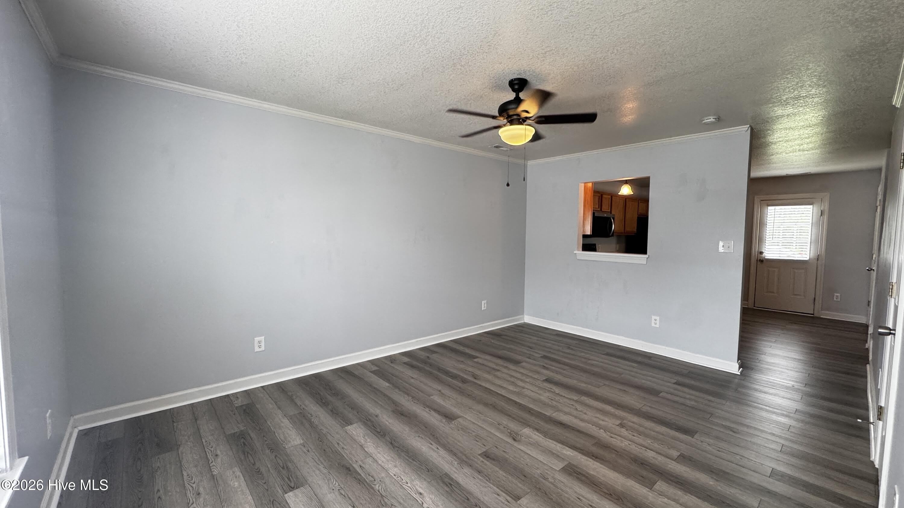 101 Bridgewood Drive – photo 2