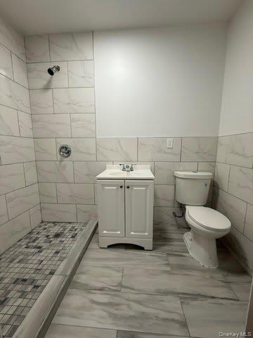 253 Eldert Street – photo 3