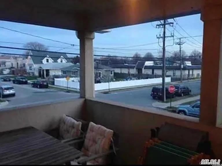 457 Monroe Boulevard – photo 3