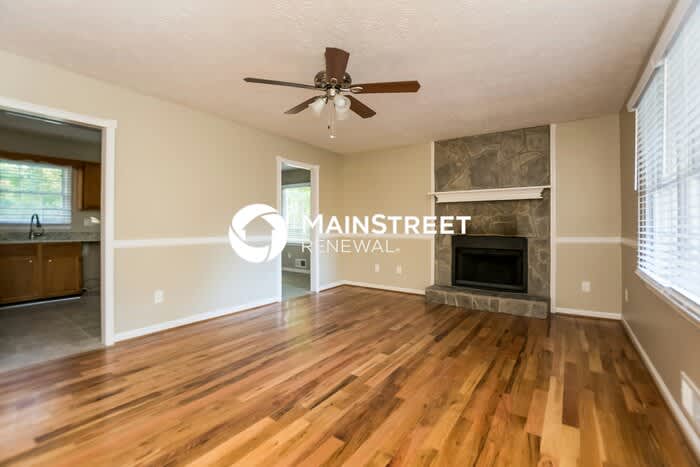 371 Indian Hills Drive – photo 4