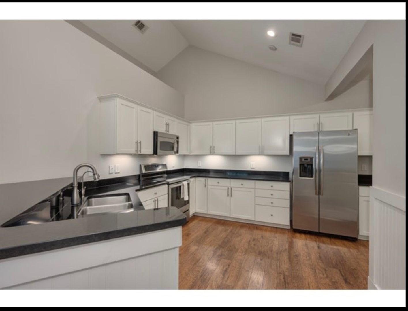 Lease This Beautiful Home In Great Waters – photo 5