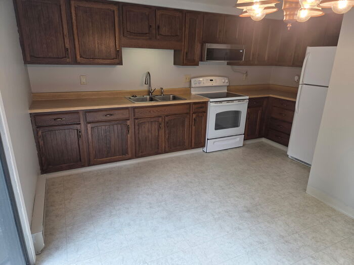 619 South Terrace Drive – photo 4