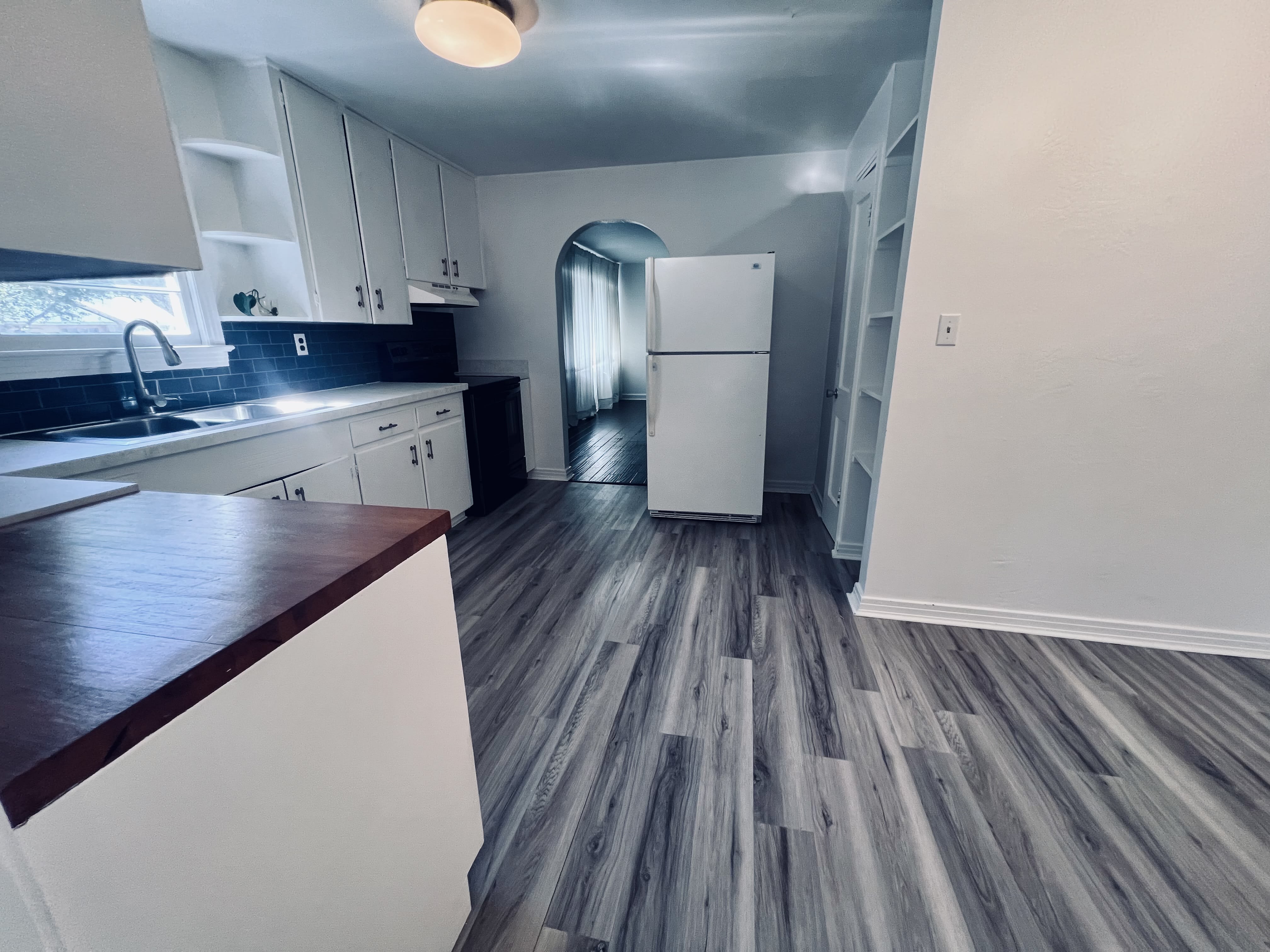 2163 Wisteria Street – photo 4