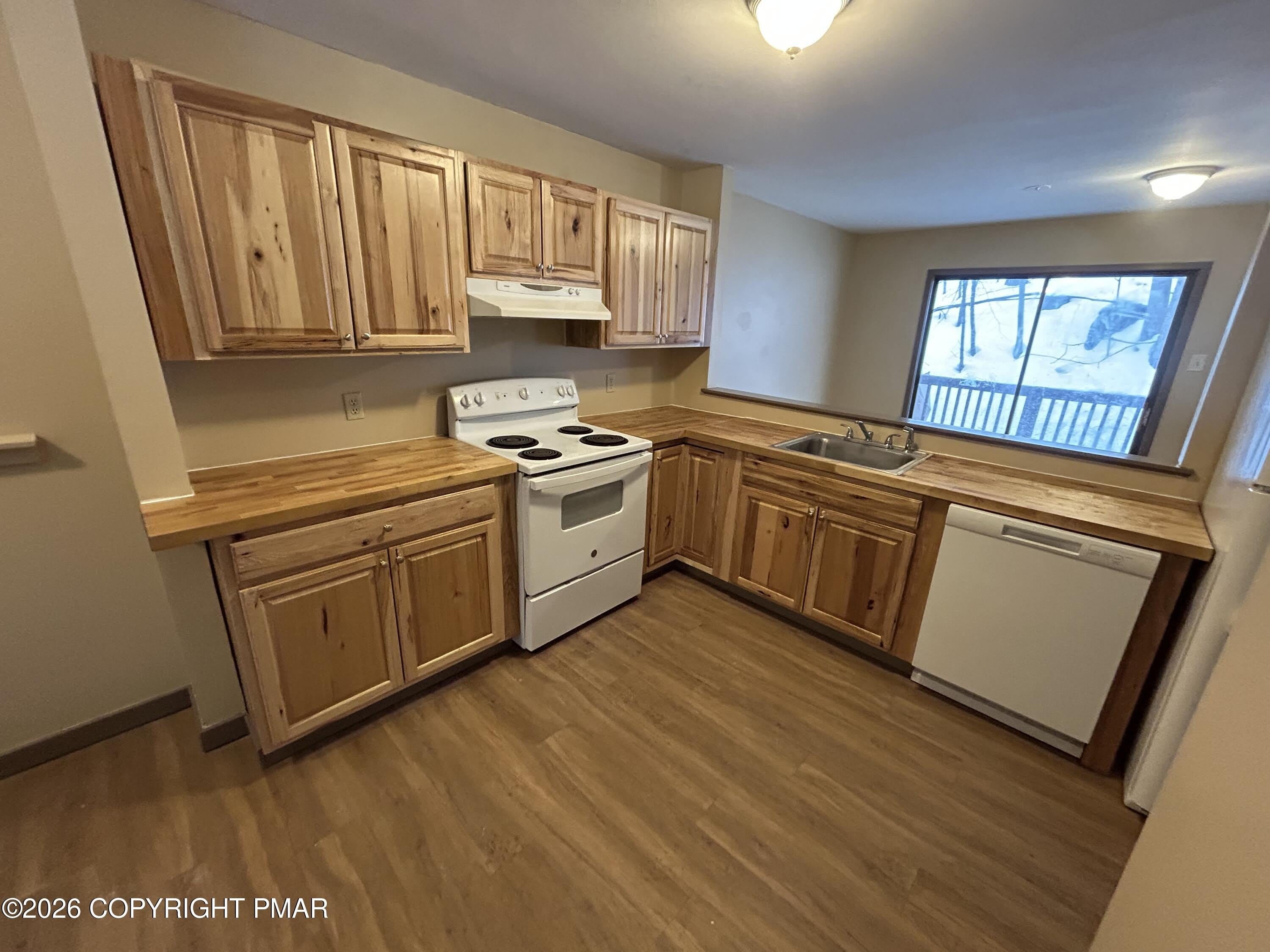 234 Sedburgh Court – photo 3