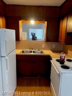 7800 Thayer DR – photo 2