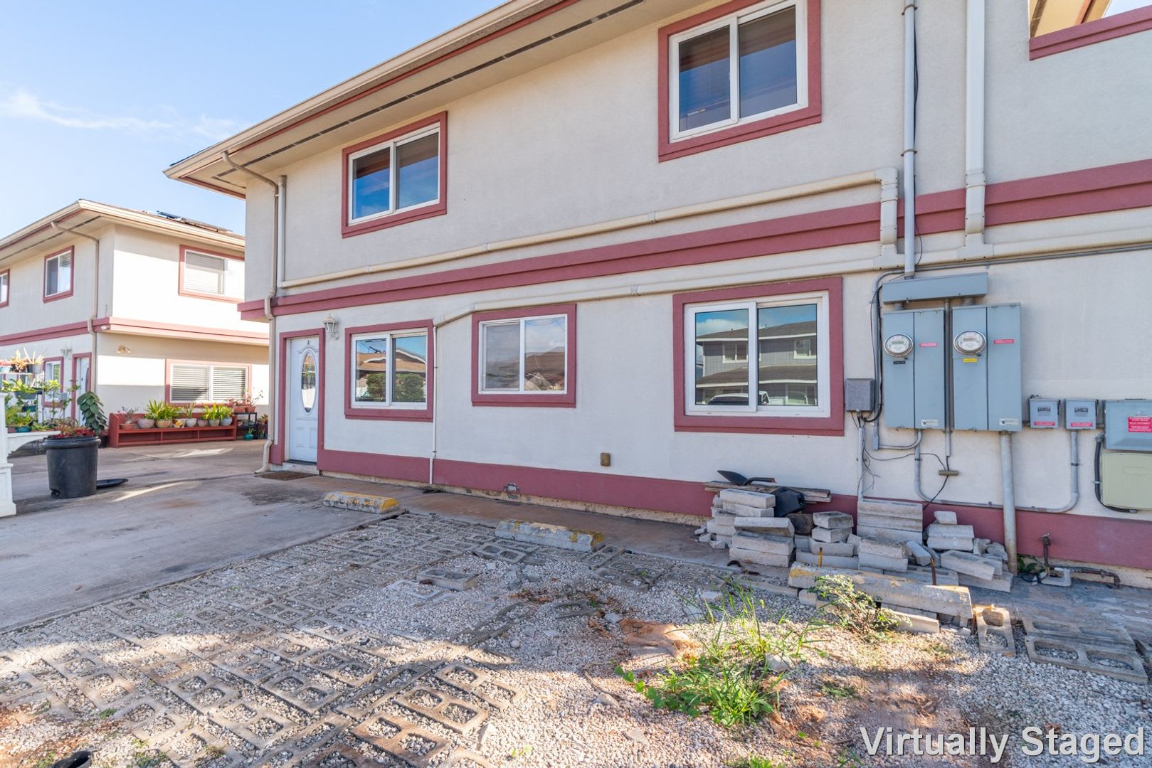 Updated 2BR/1BA/2PKG unit in Duplex (Wahiawa) – photo 3