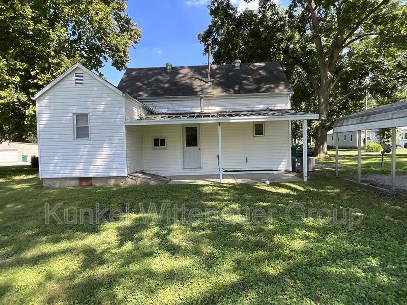 821 Edward Street – photo 2