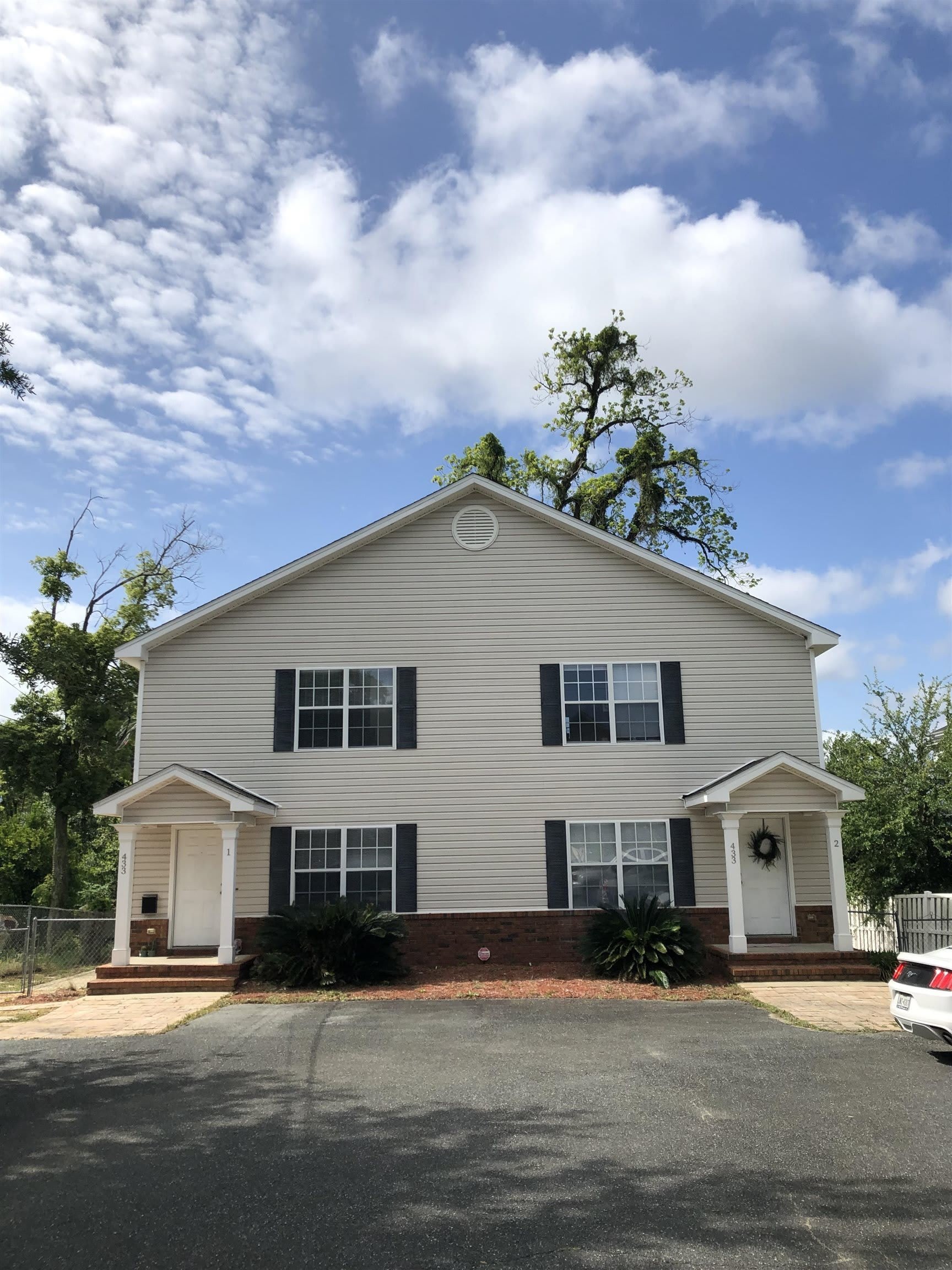 433 W Brevard Street – photo 1