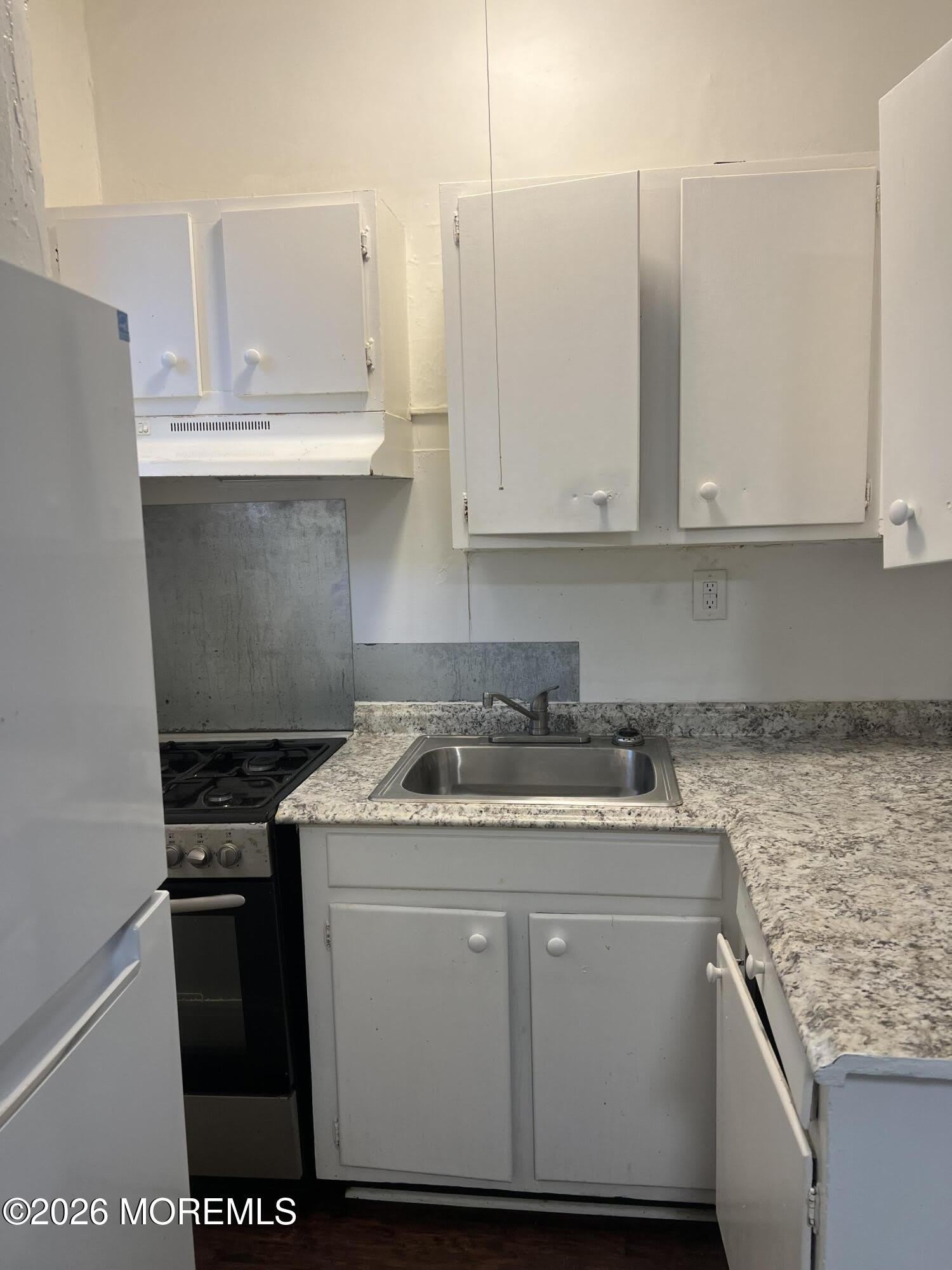 922 4th Avenue – photo 4