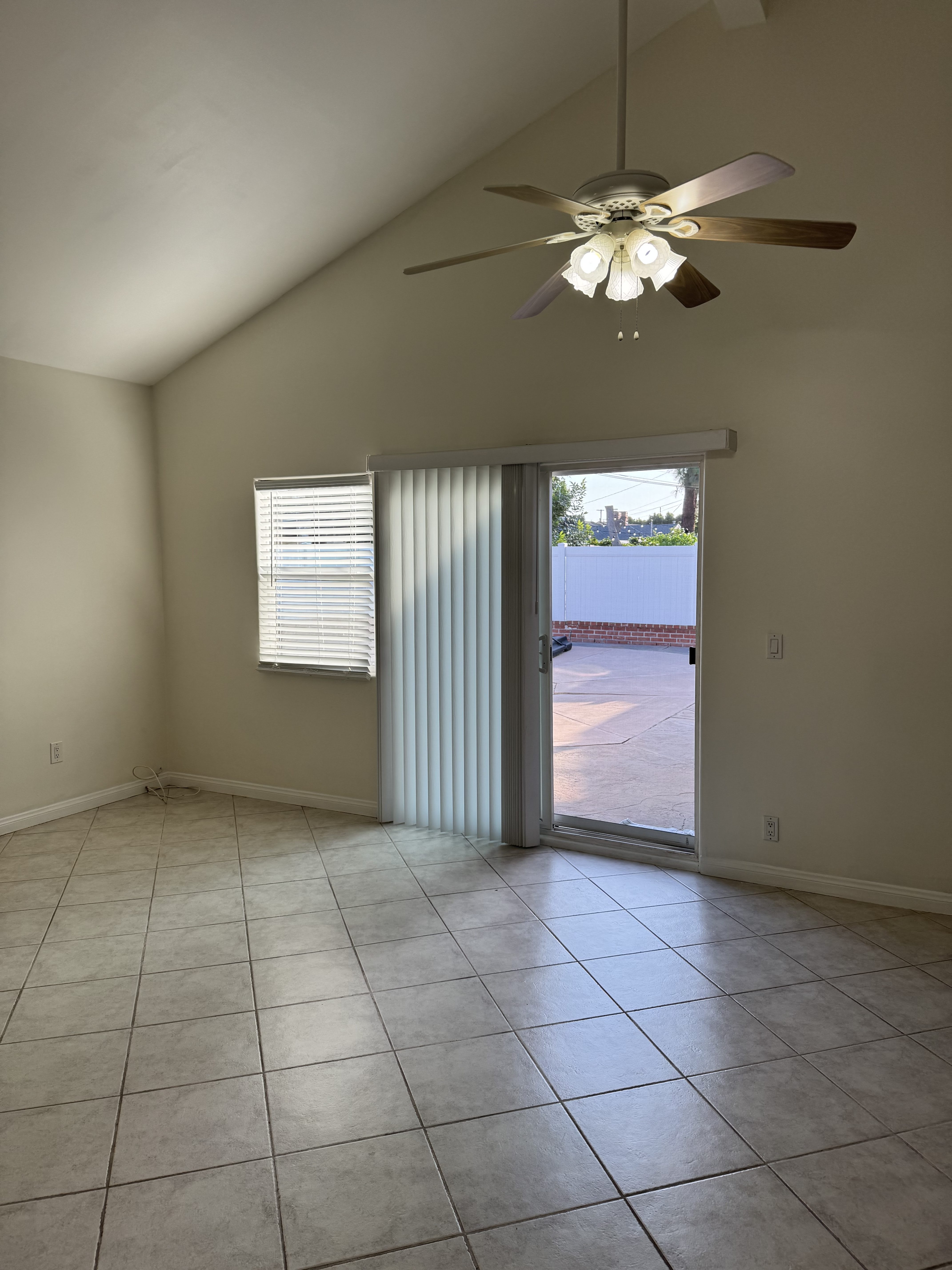 12345 Hemmingway Street – photo 2