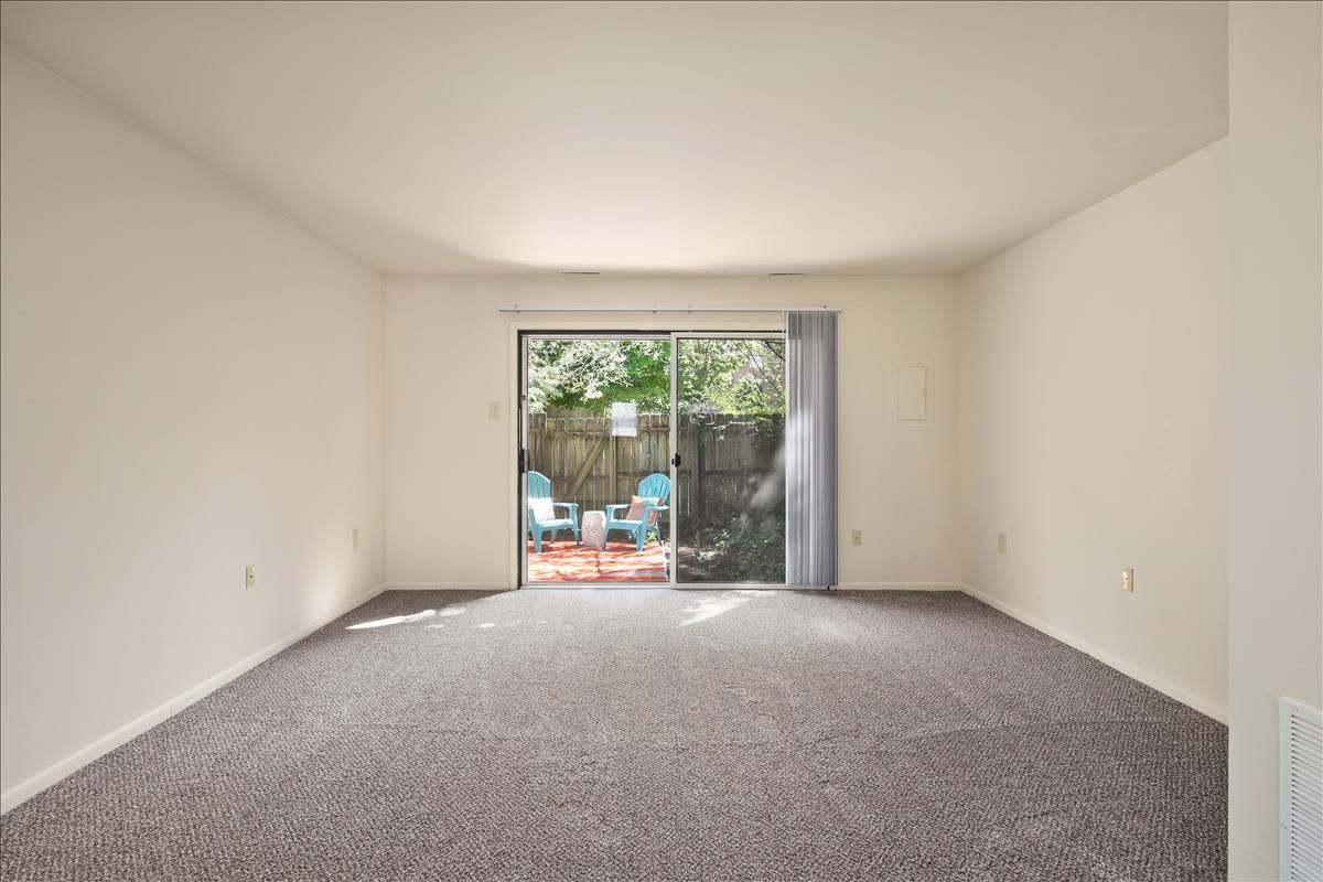 Oak Hill Townhomes – photo 4