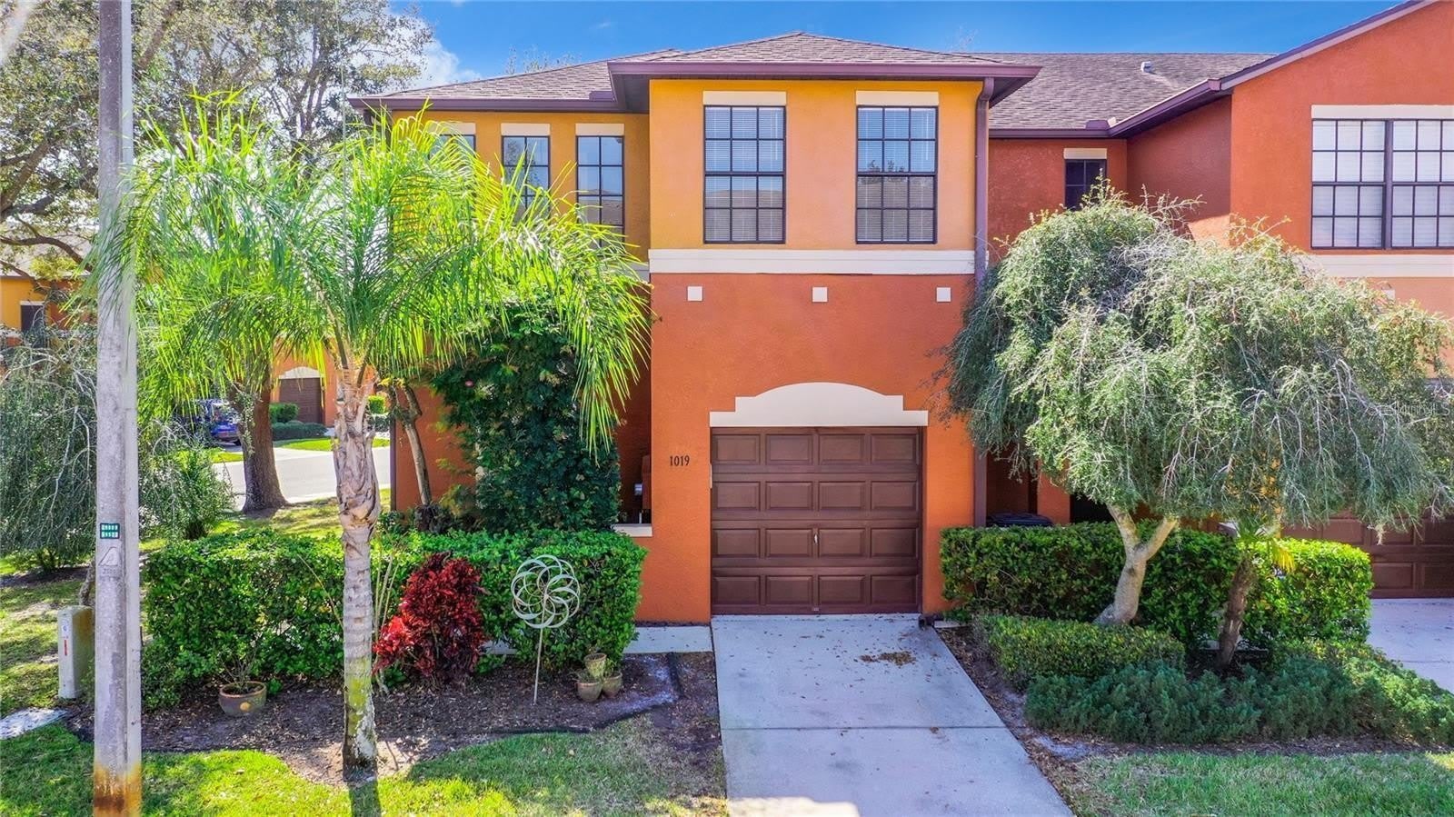 1019 BLACKWATER Drive – photo 2