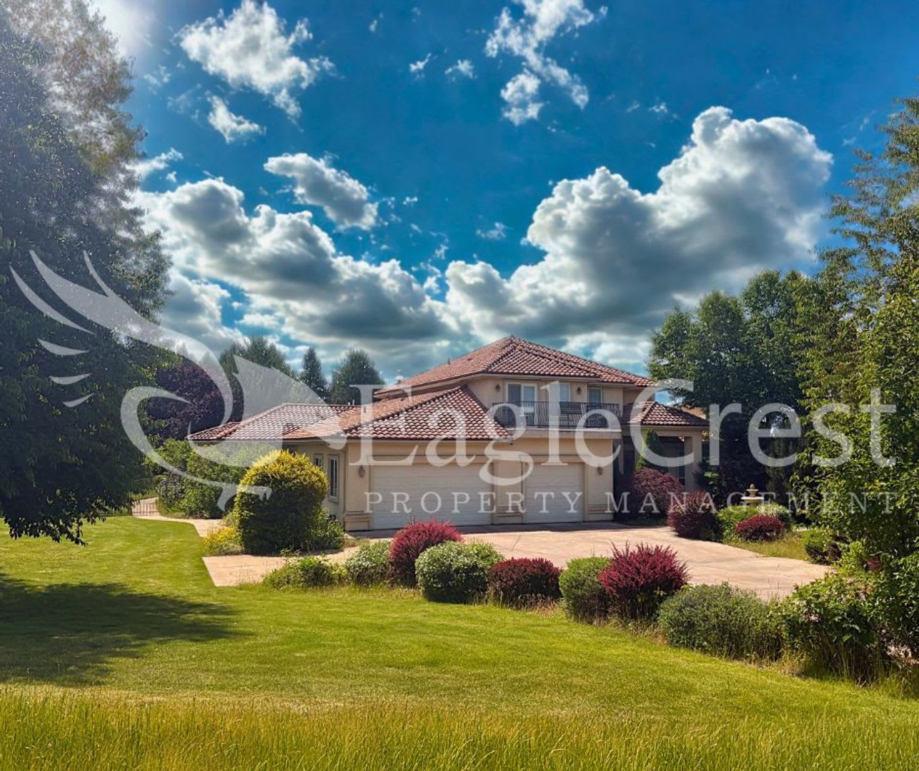 Luxury Bella Terra Estate with Mountain & Vineyard Views – photo 2