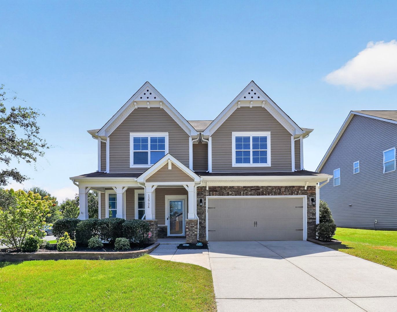 Beautiful 4Br 3 5Ba Home In Charlotte – photo 1