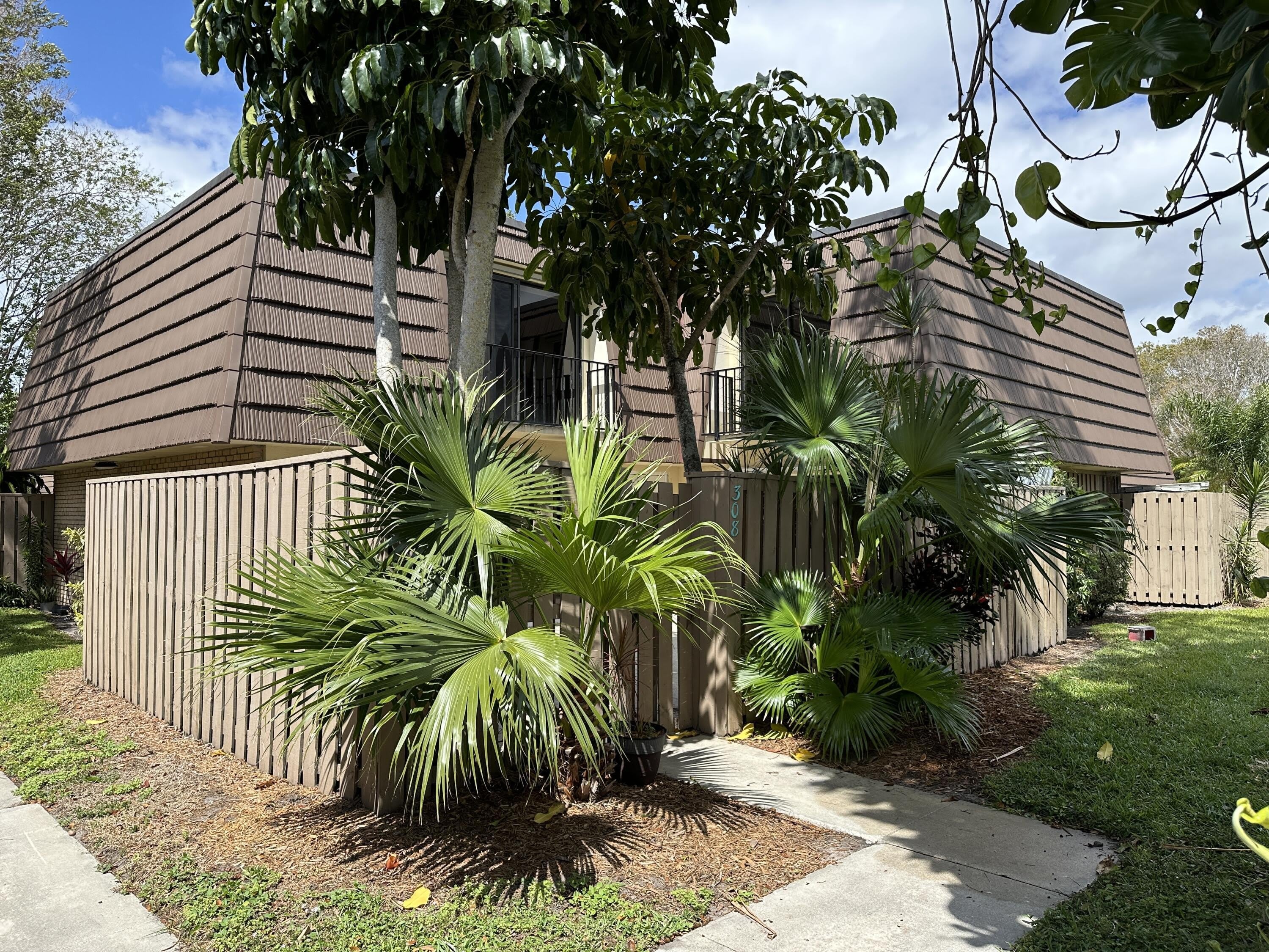 308 3rd Court – photo 1