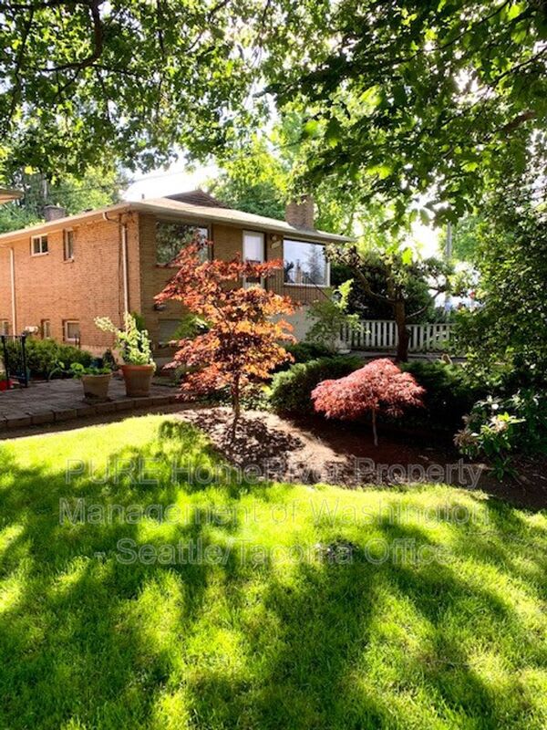 2253 E Roanoke St – photo 1