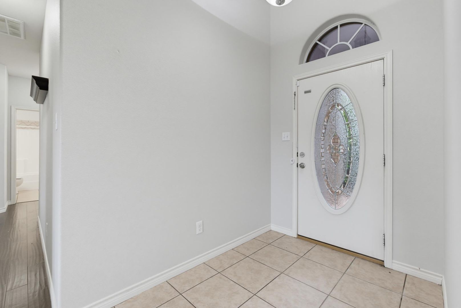 7017 Springwater Ave. – photo 4