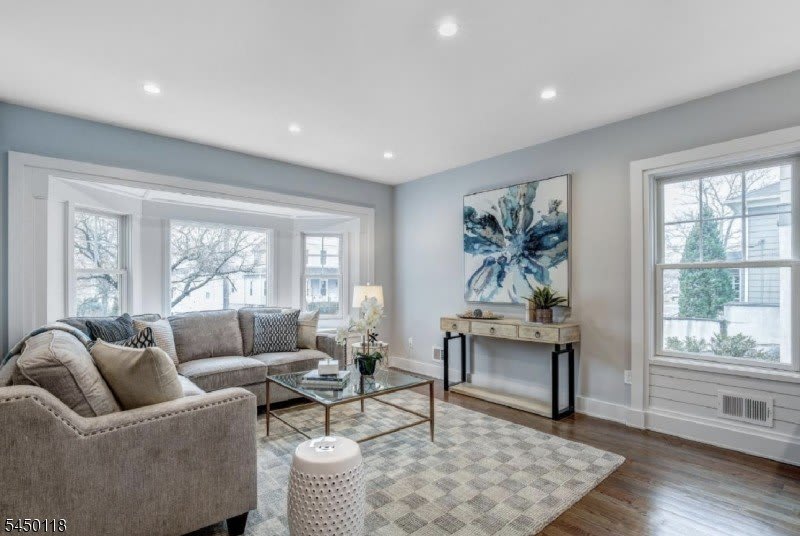 35 Spring St – photo 5