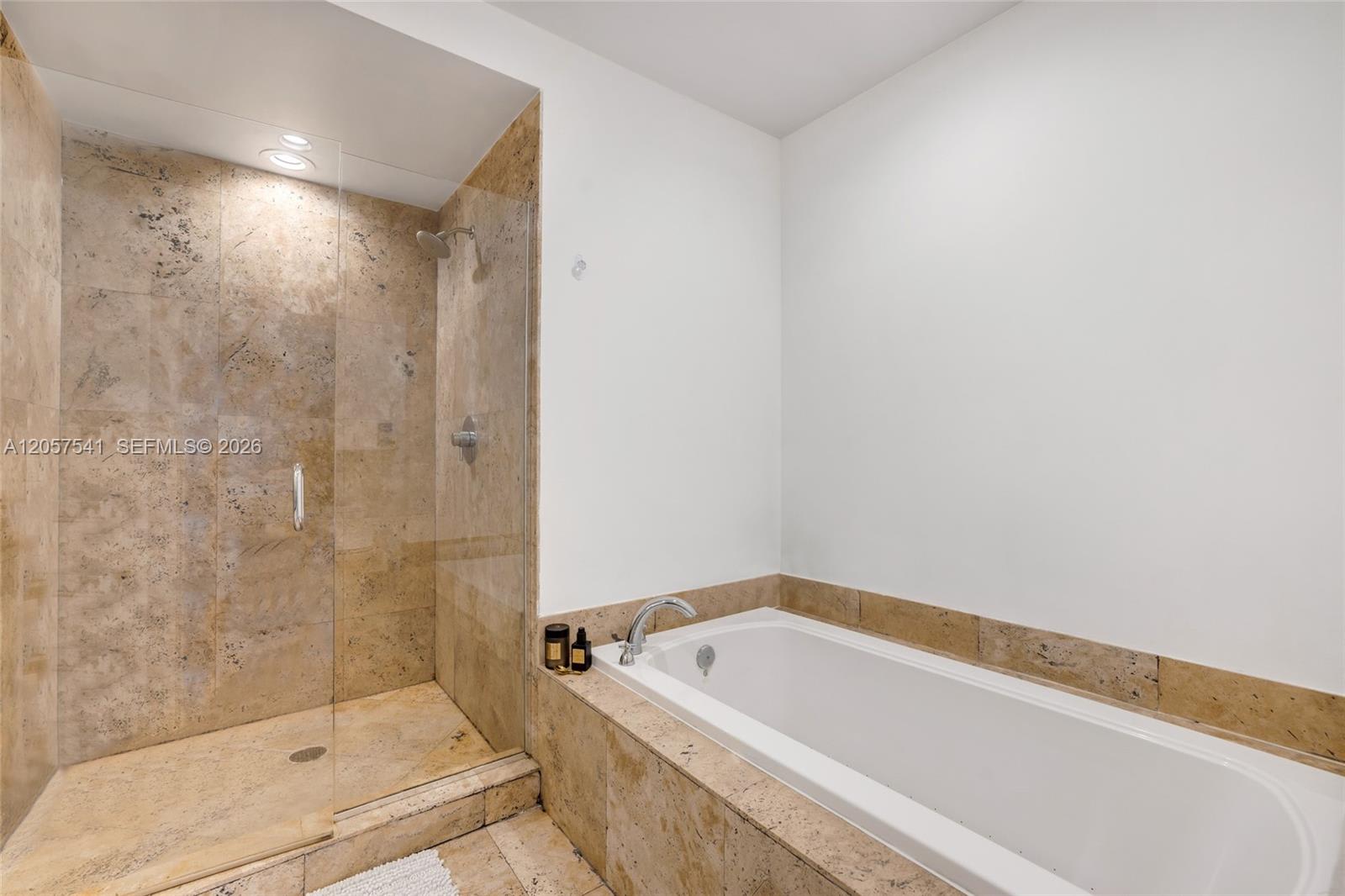 7901 Hispanola Avenue – photo 3