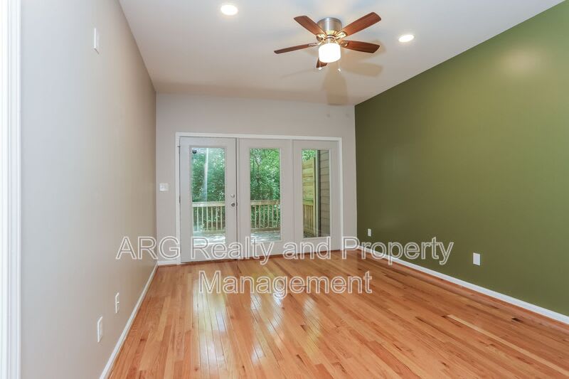 840 Smith Street – photo 3