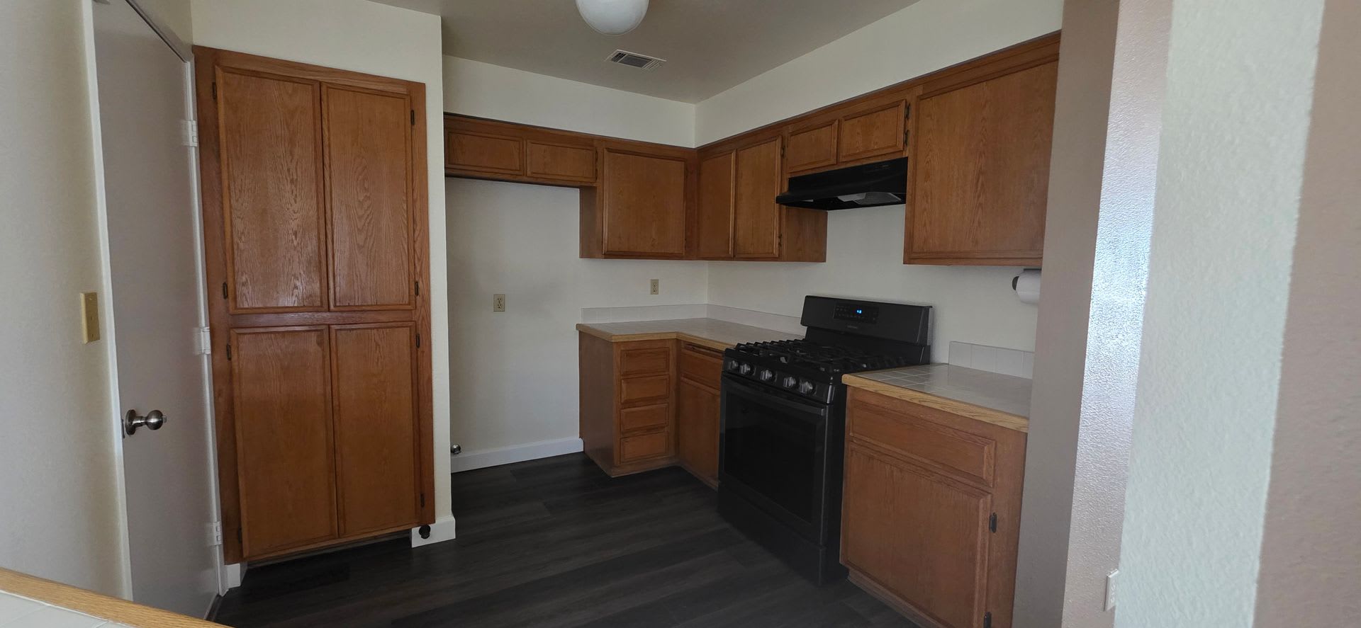 Two Bedroom, Two Bathroom Home in Beaumont! – photo 5
