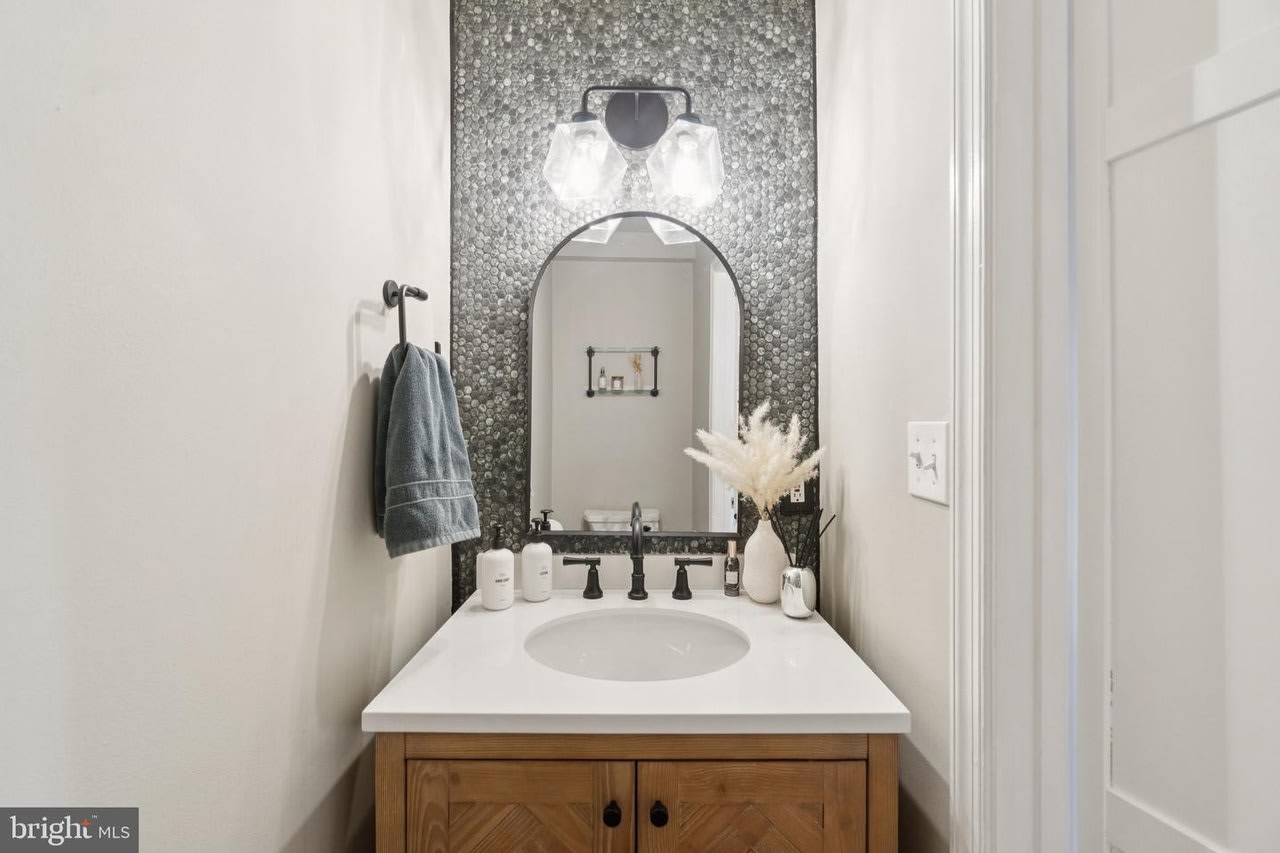 1514 6th St NW – photo 3