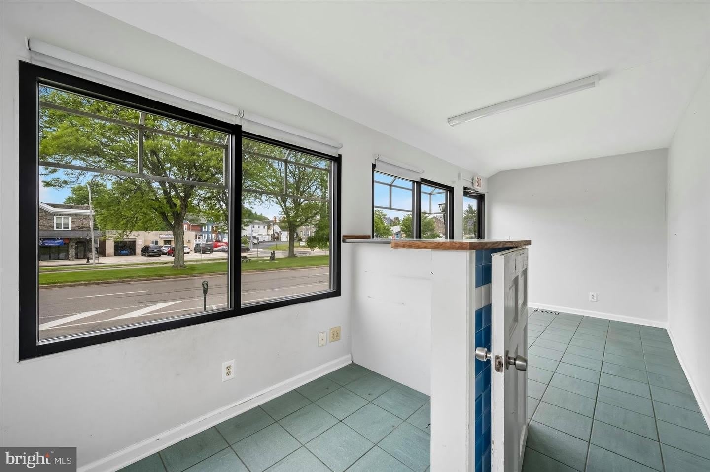 2201 Darby Road – photo 4