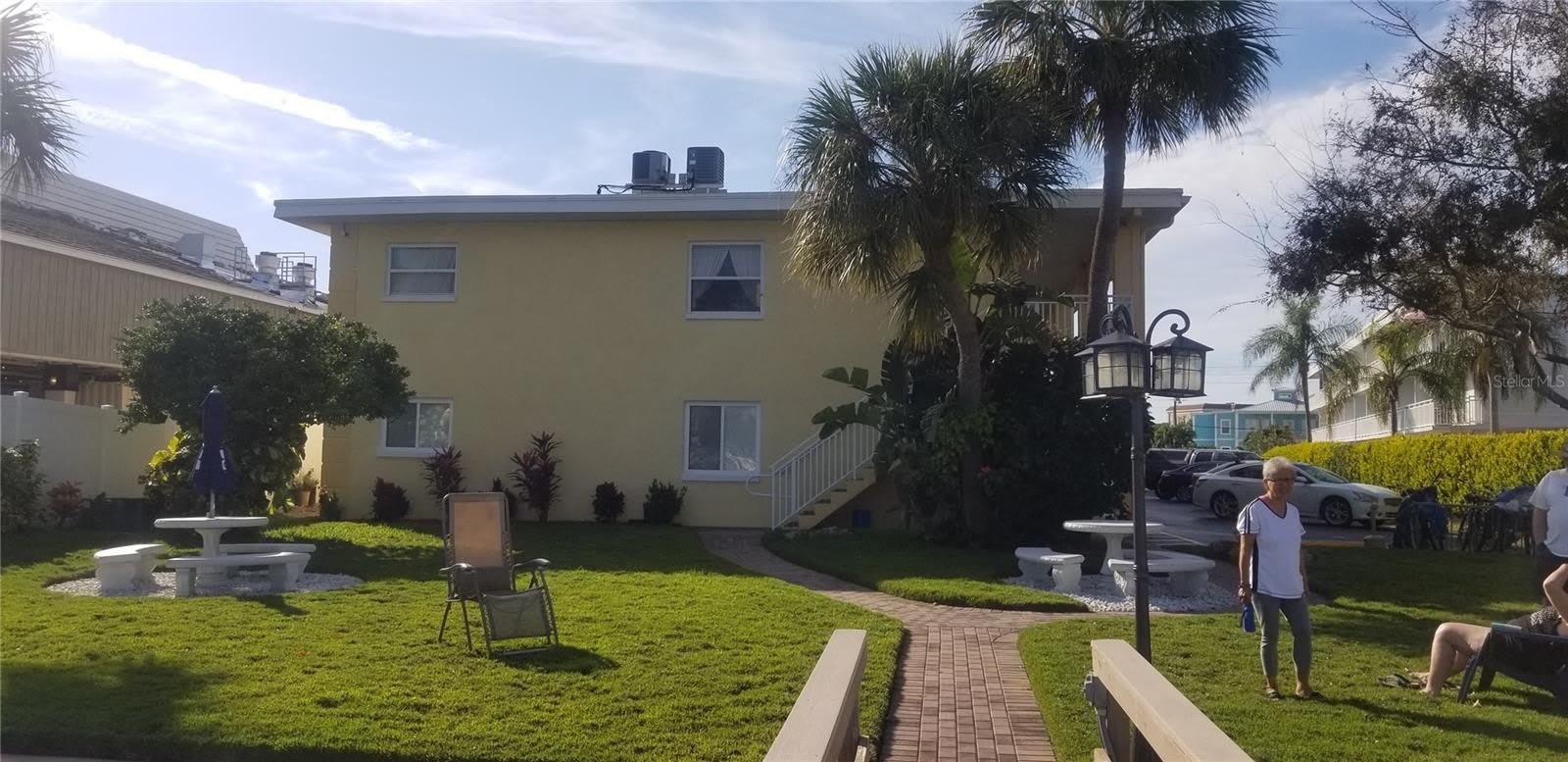 9715 HARRELL Avenue – photo 3