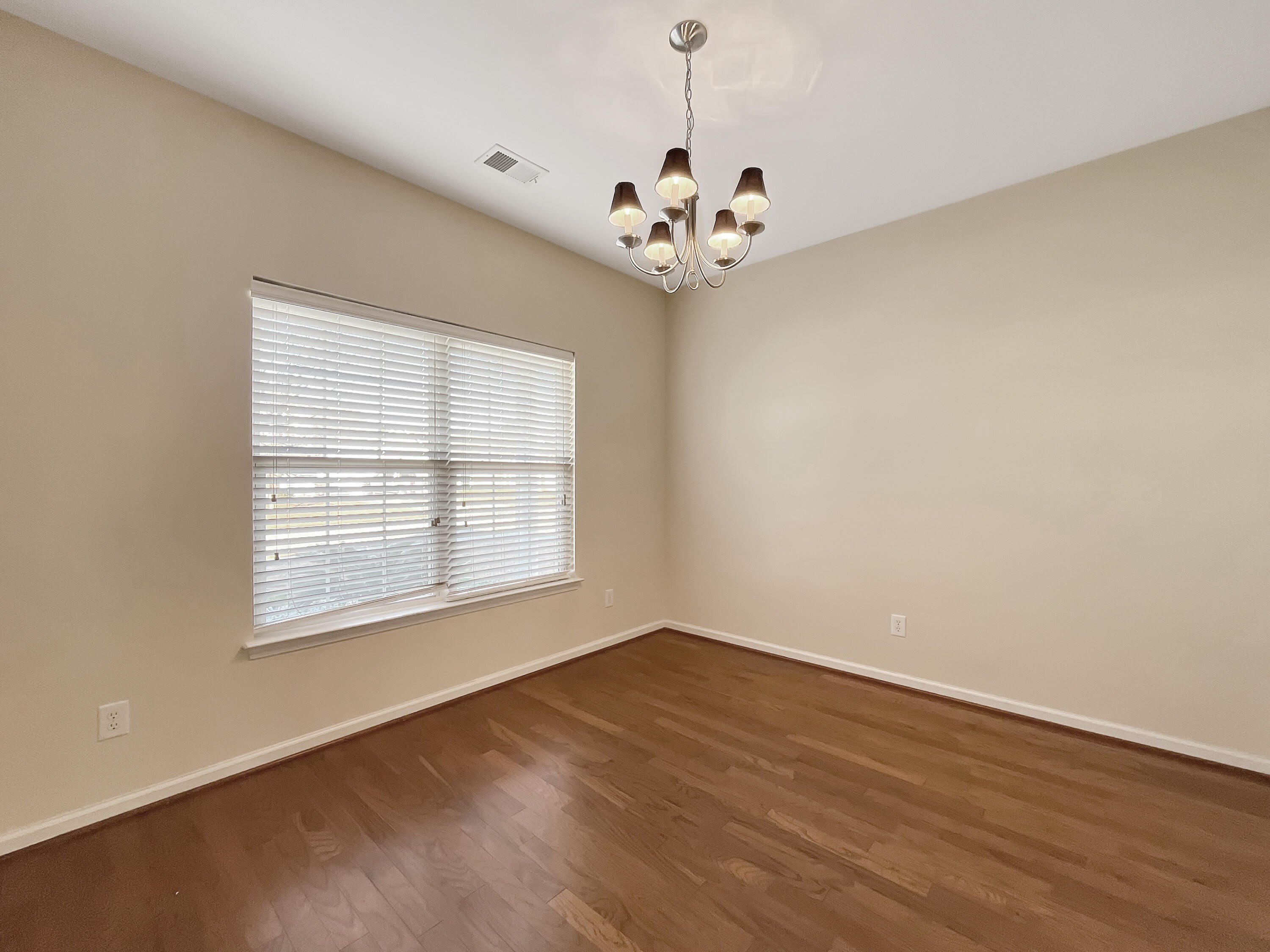 134 Charlesfort Way – photo 4