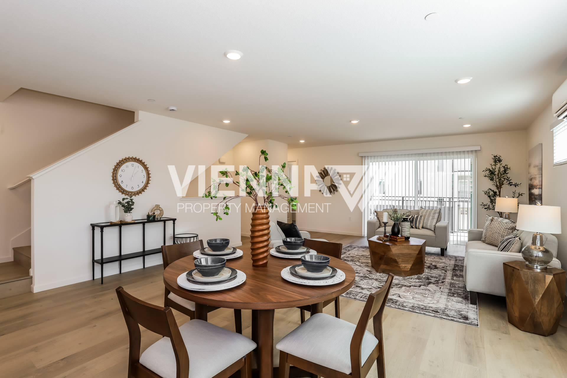 8106 Quiet Knolls Dr – photo 4