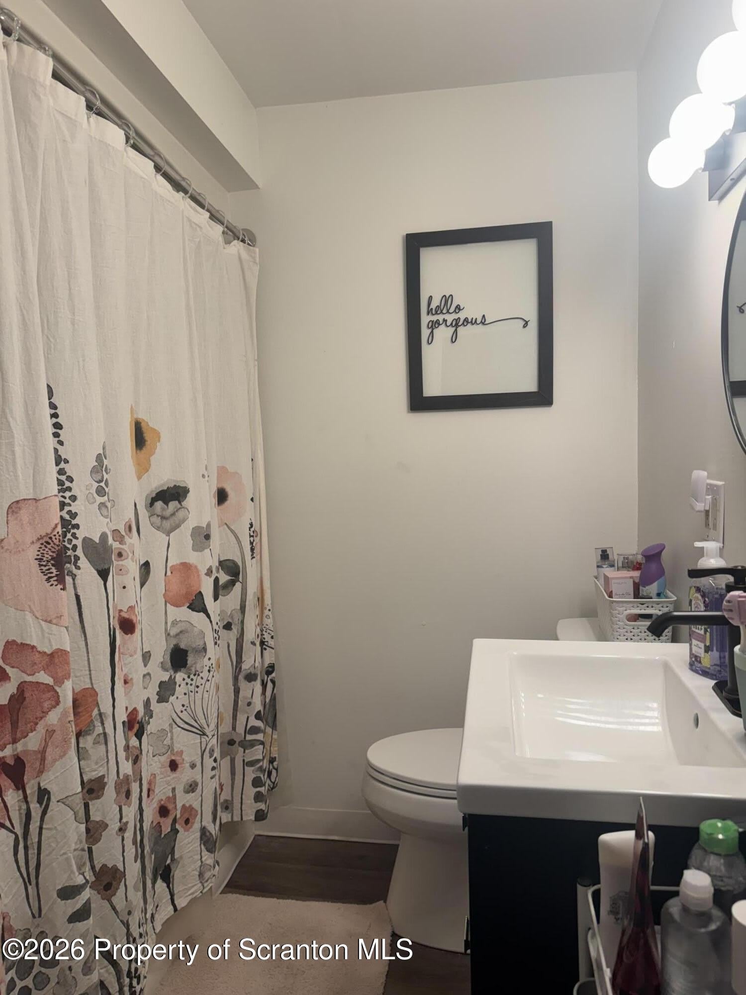 211 Grand Avenue – photo 5