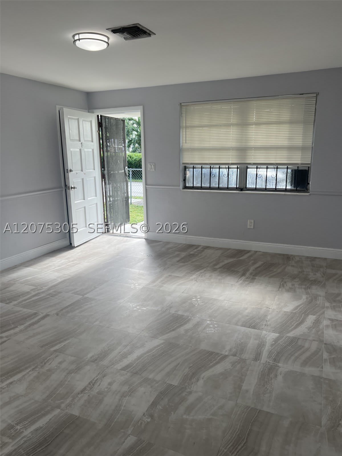 2145 Nw 99Th Ter – photo 3