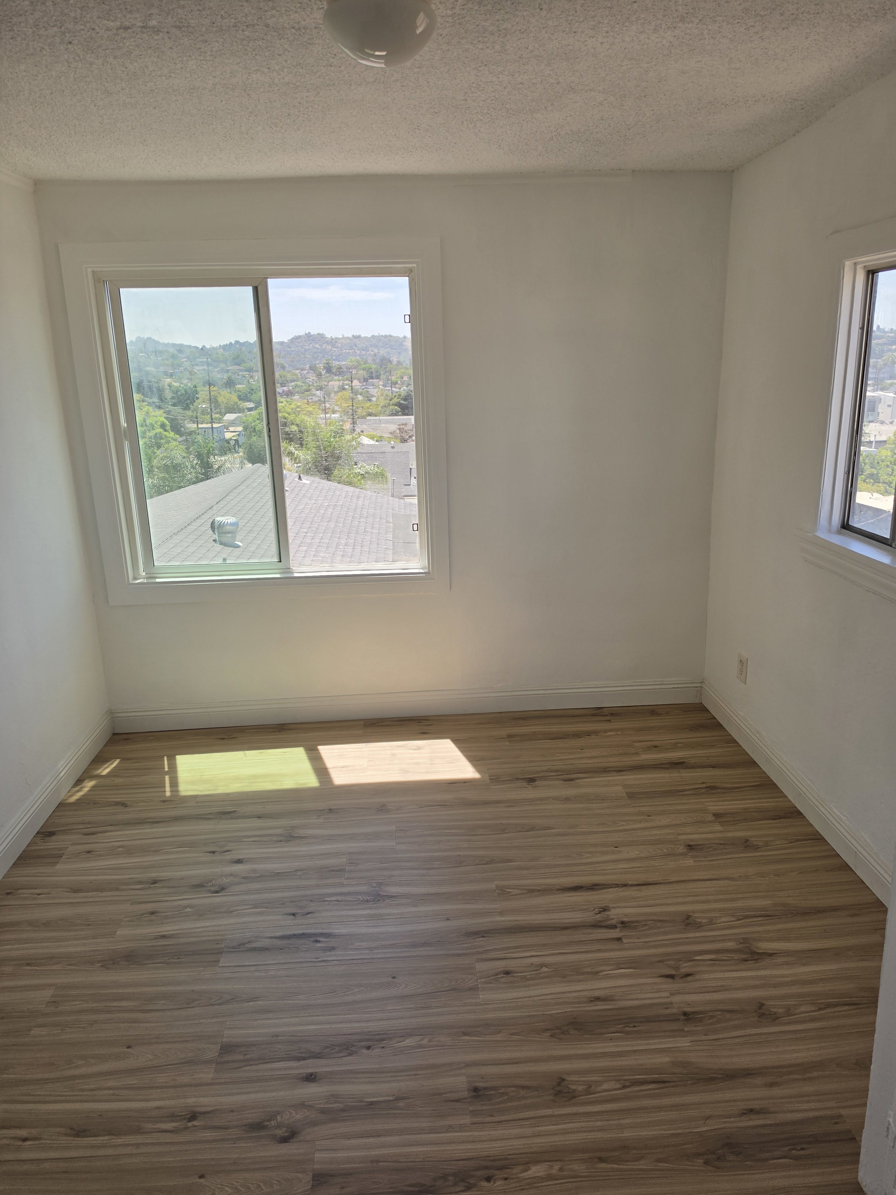 1105 Nolden Street – photo 4