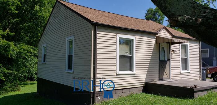 3213 Shields Avenue – photo 5