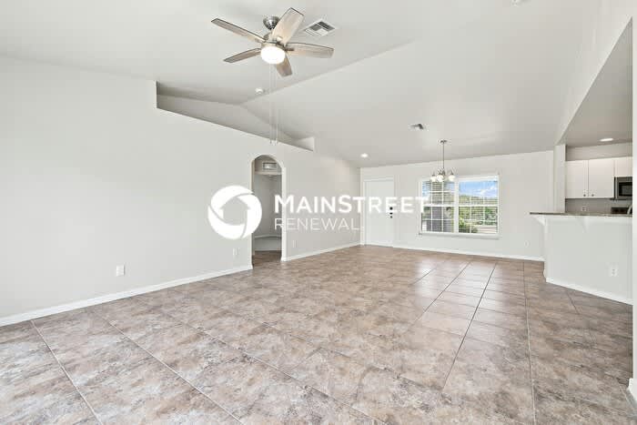 1613 Loraine Avenue South – photo 2