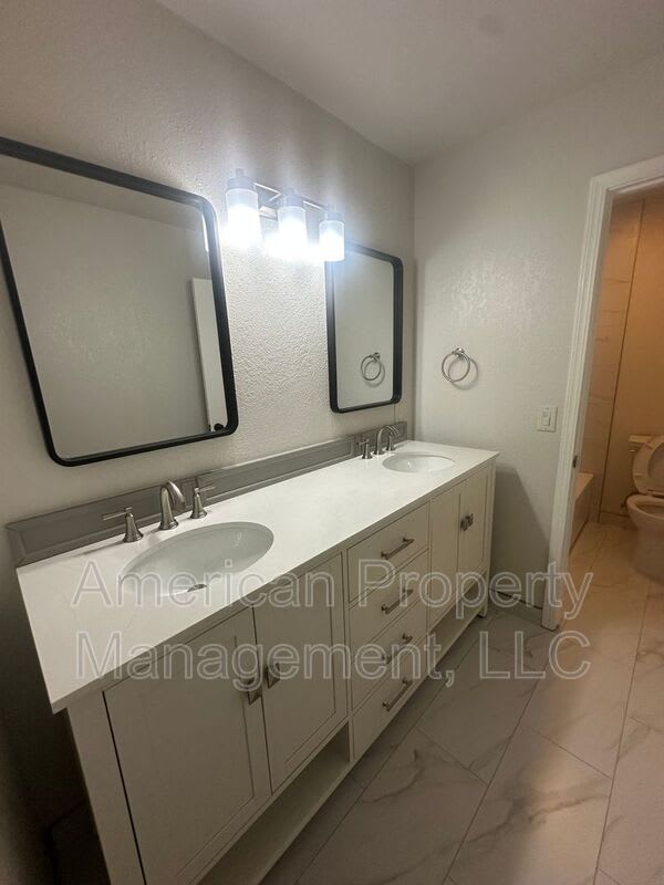 6712 S 78th E Ave – photo 3