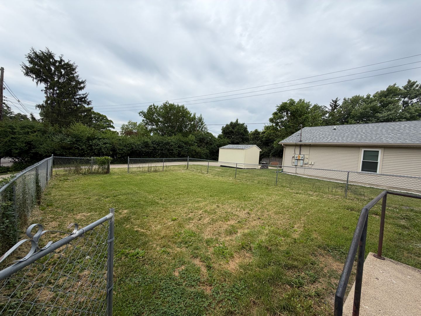 2 Story House 5 Bed 2Bath With Lots Of Room Washer Dryer Hookups Pet Friendly Large Yard – photo 5