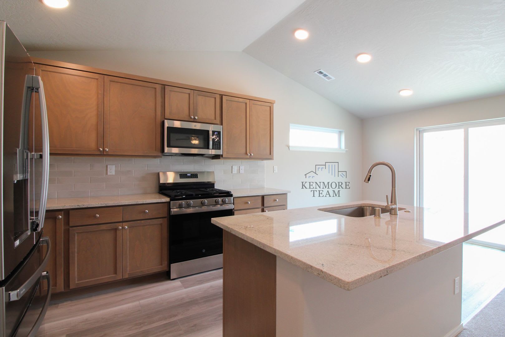3 Bedroom, 2 Bath Home in Kennewick – photo 4