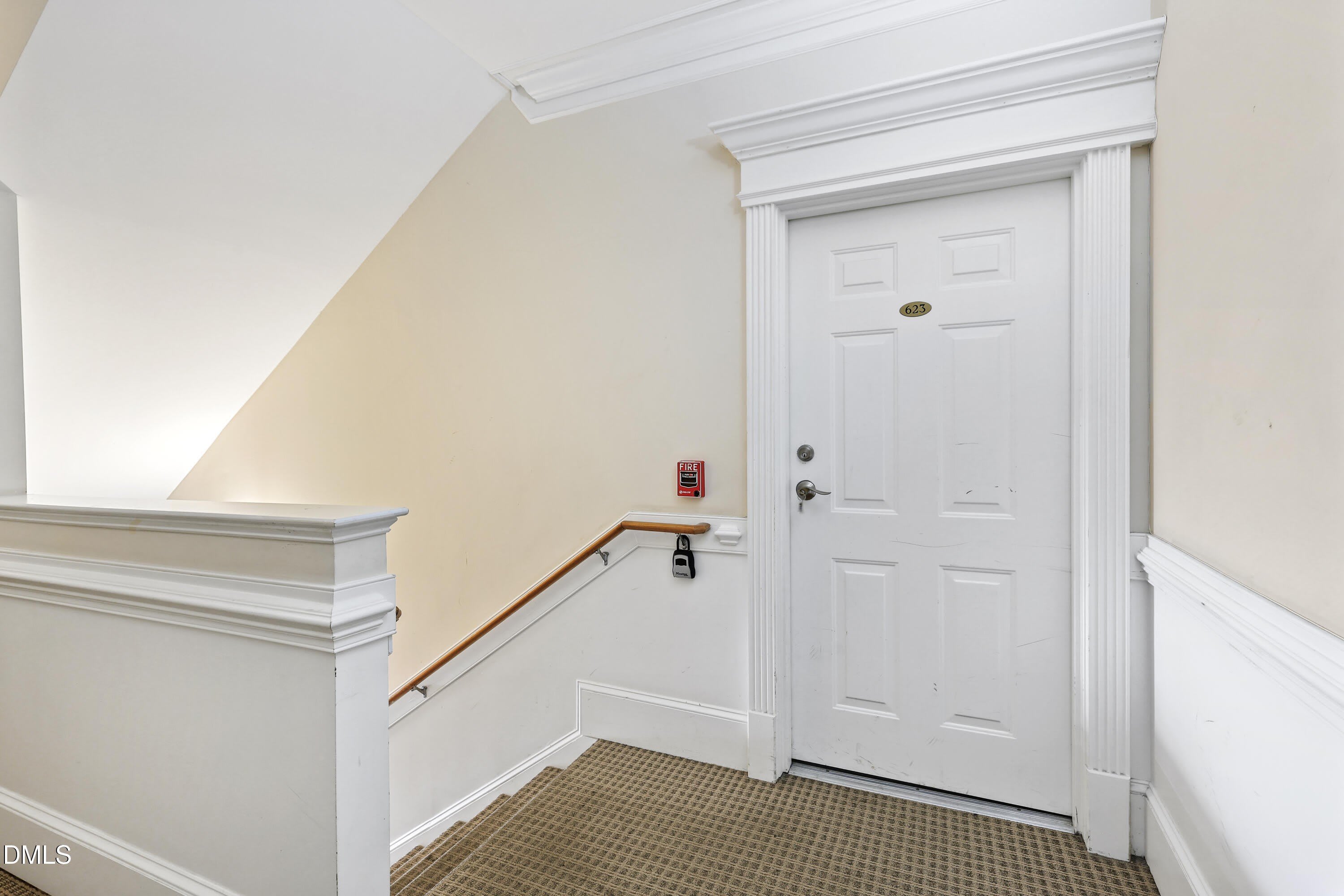 623 Waterford Lake Drive – photo 2
