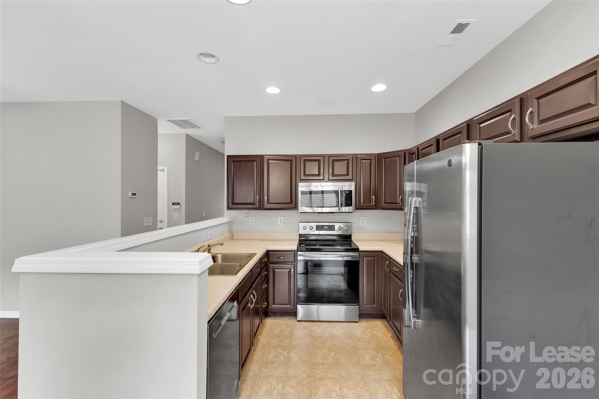 11054 Dixie Hills Drive – photo 3