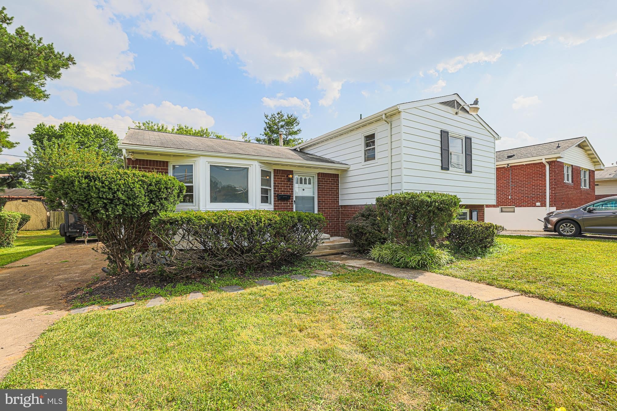 2607 SMITH Avenue – photo 1