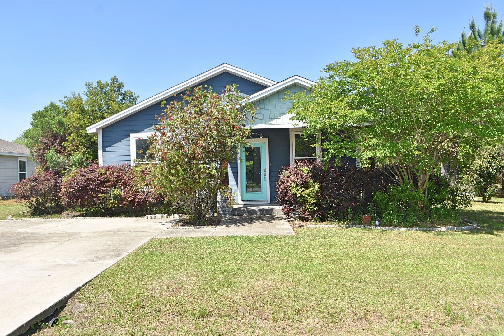 Three Bedroom for Lease convenient to South Walton – photo 2