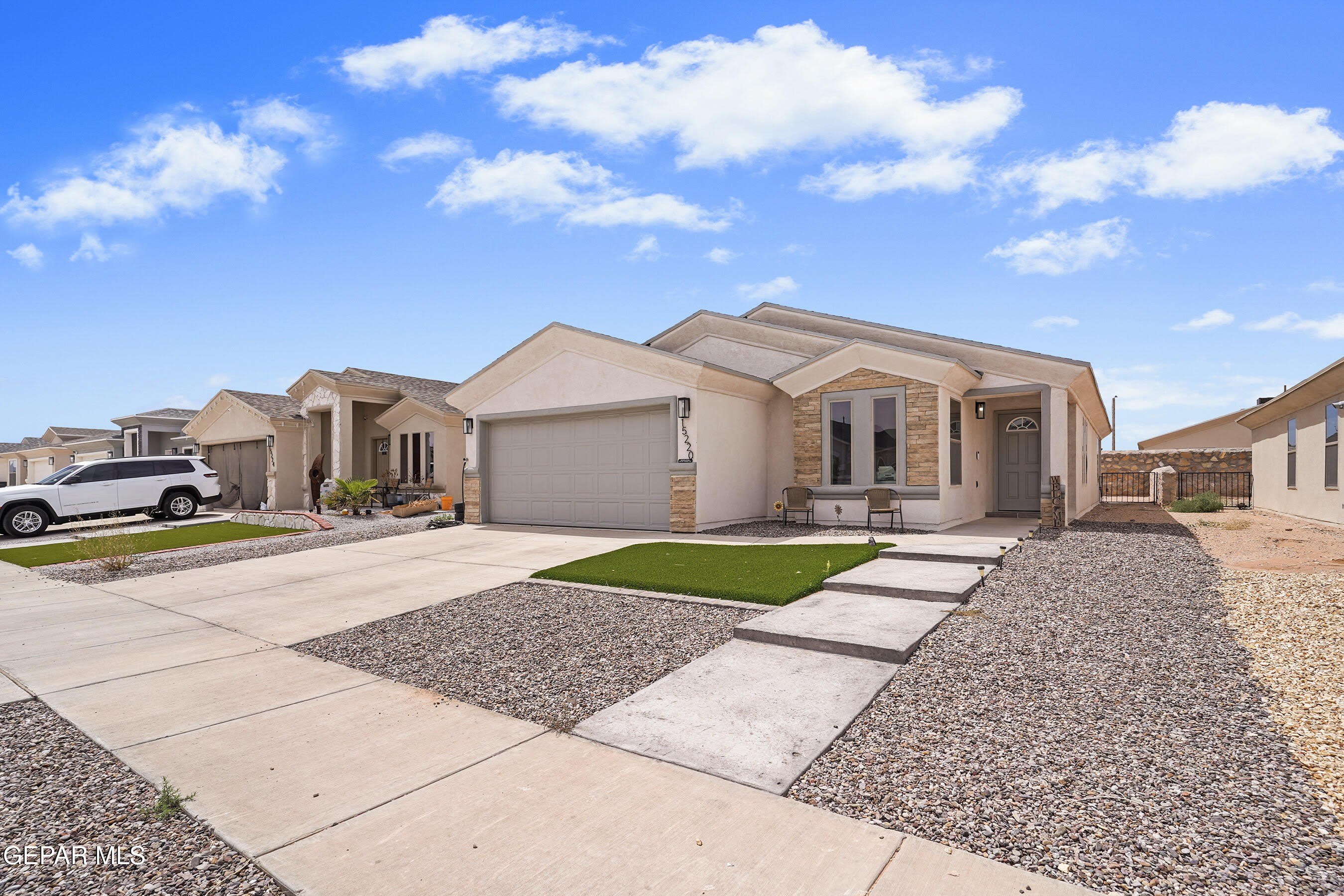 15220 Apex Court – photo 3