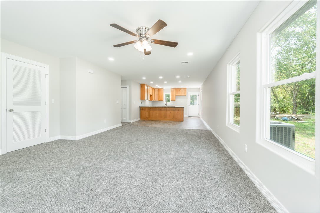 807 Jesse James Road – photo 3