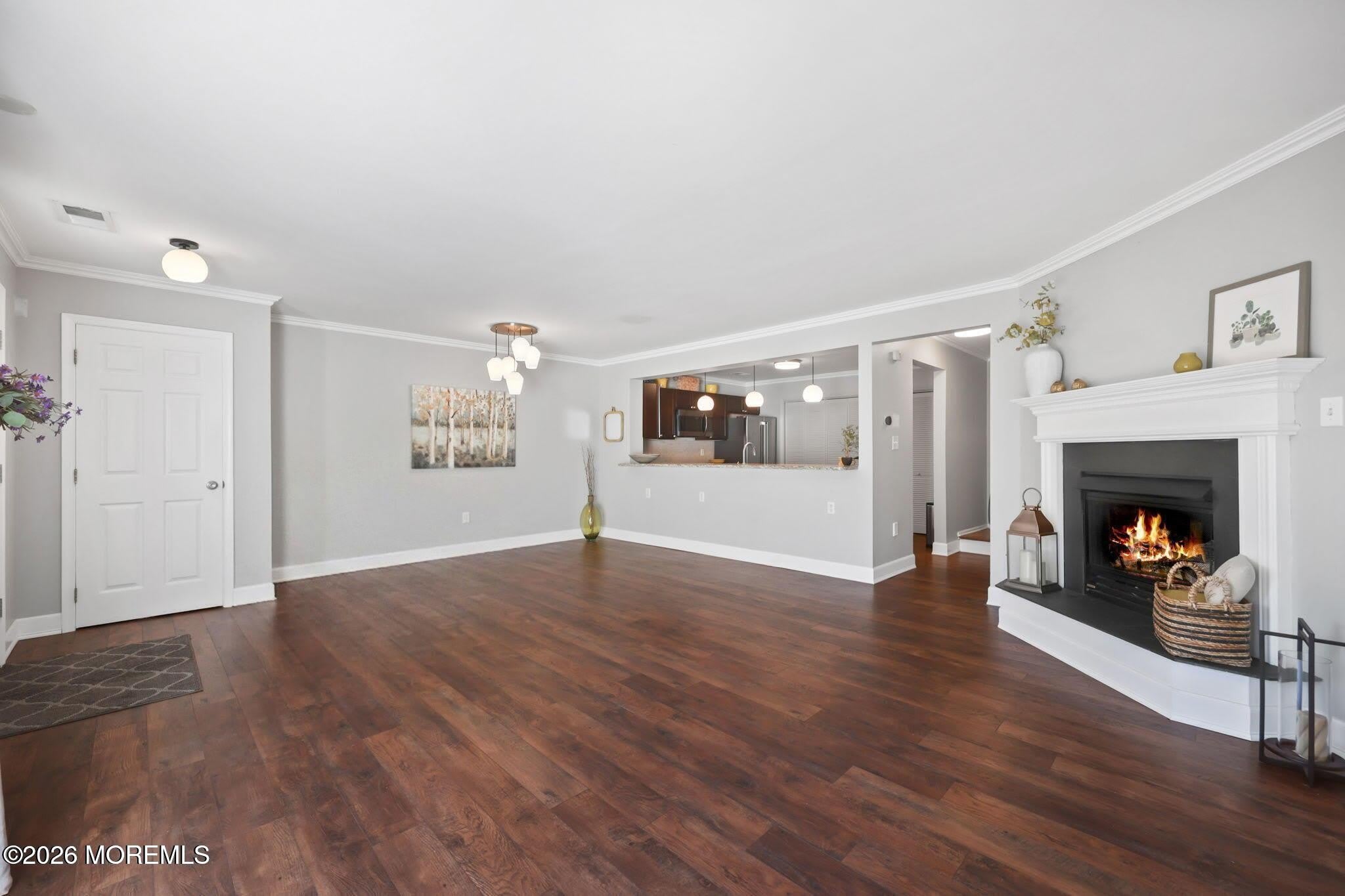 62 Dover Court – photo 5
