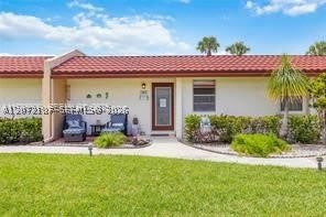 302 Lake Evelyn Dr – photo 2