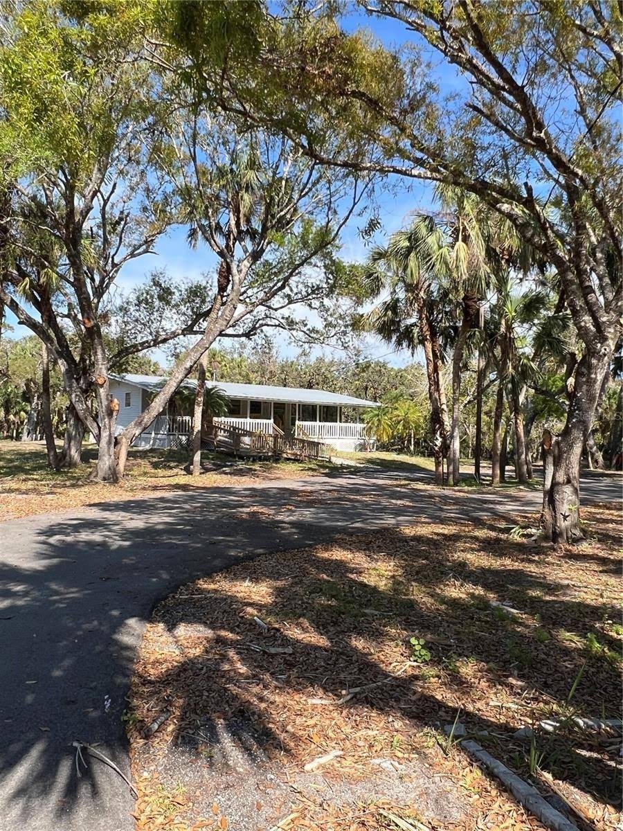 50 Palm Drive – photo 1