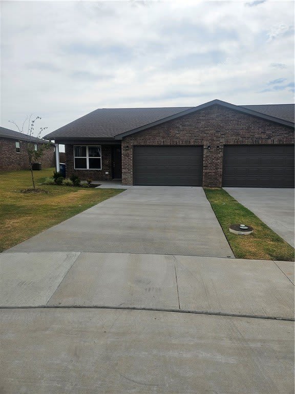 6802 NW Trevy Street – photo 2