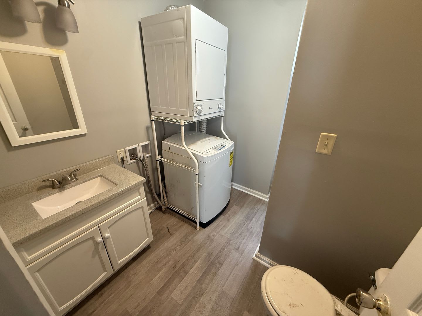 Remodeled* 3 bed 1 bath home! – photo 5