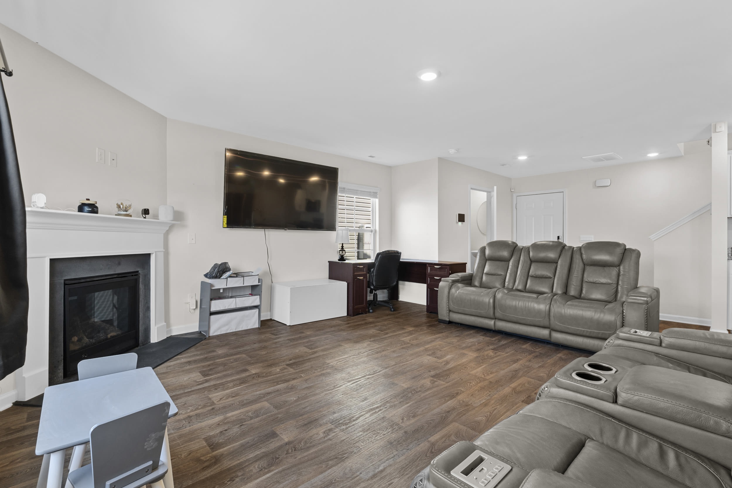 2097 Elmridge Rd – photo 4